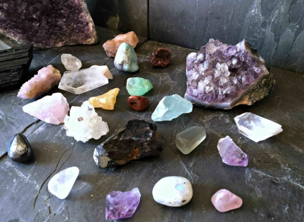 Healing Crystals and Their Meanings: A Beginner's Guide to Crystal Energy
