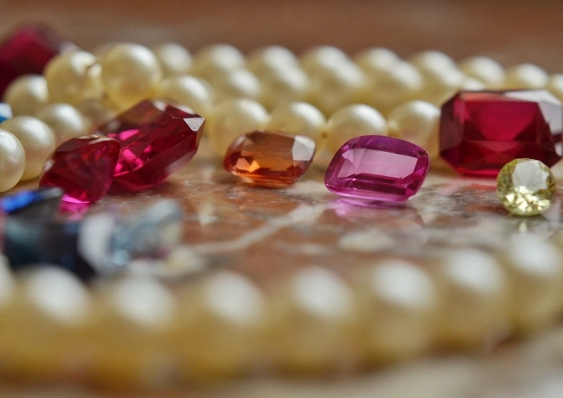 how to buy gemstones