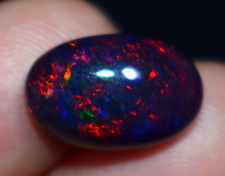 Fire Opal: The Burning Gemstone Guide to Value, Care & Buying