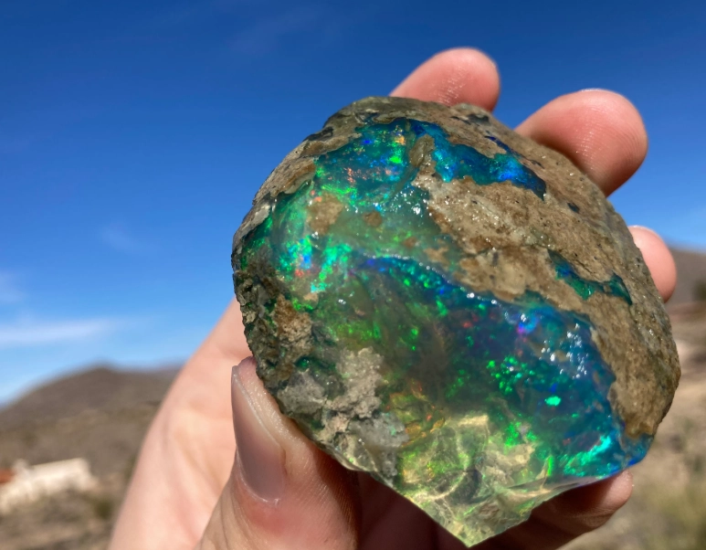 Opal Guide: Gemstone Meanings, Value & Buying Tips