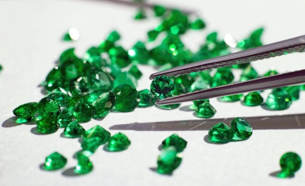 emerald clarity
