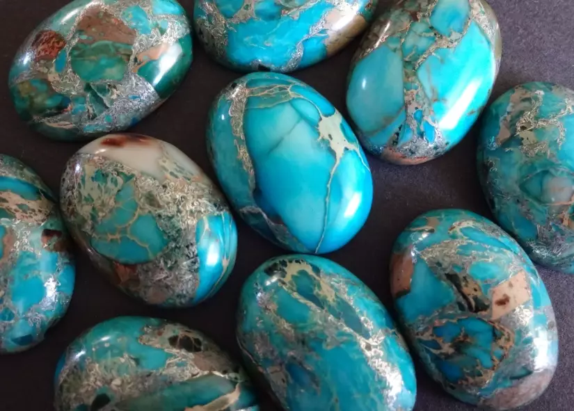 cabochon gemstones