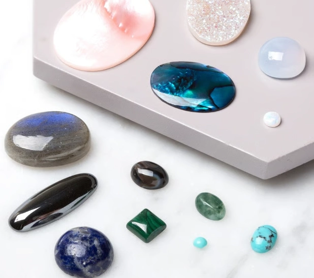 what is a cabochon