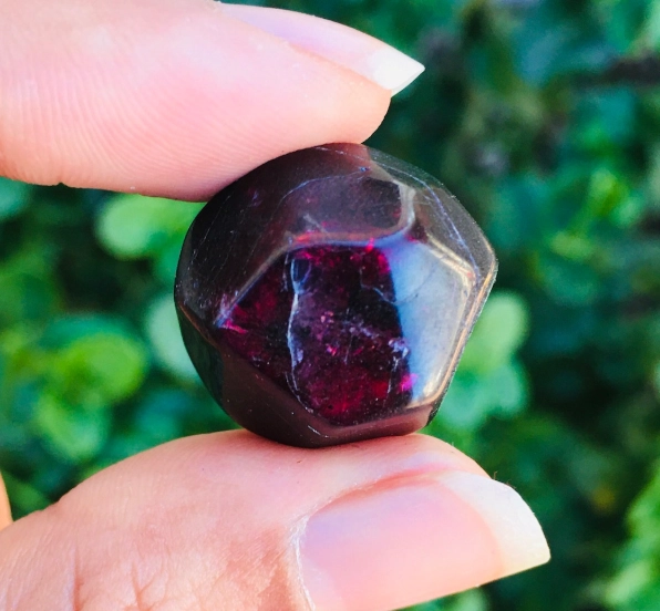 types of garnet