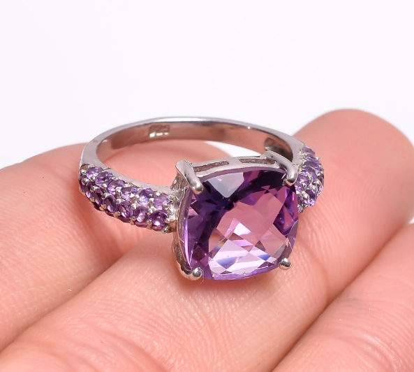 gemstone rings meaning gemstone rings meaning