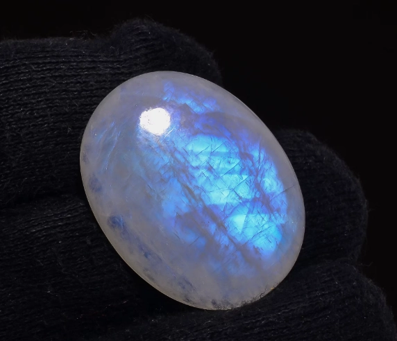 Moonstone birthstone meaning Moonstone birthstone meaning