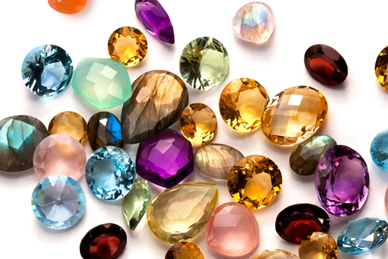 A Guide to Selecting and Buying Precious Stones for Jewelry