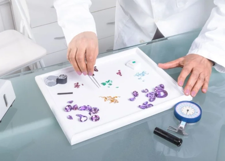 gemologist jobs