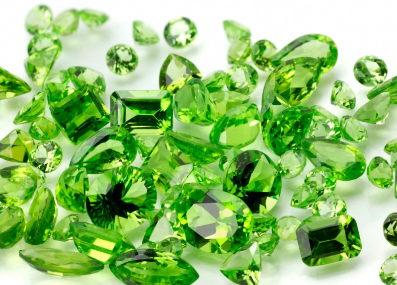 august birthstone peridot august birthstone peridot