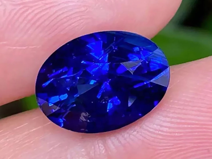 sapphire color