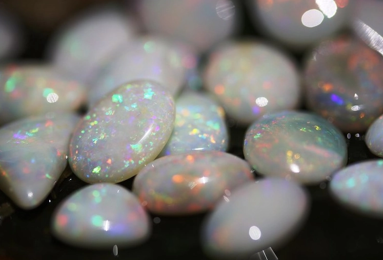 opal birthstone meaning opal birthstone meaning
