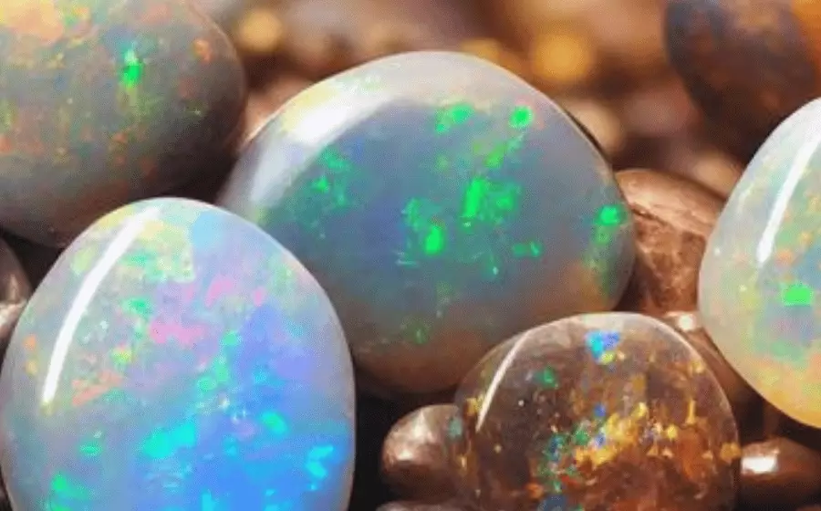 october birthstone opal