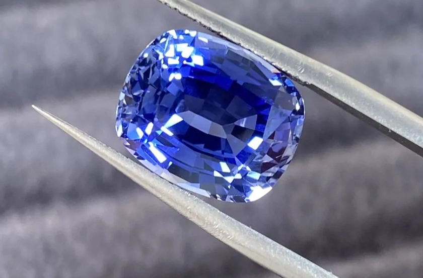 sapphire birthstone