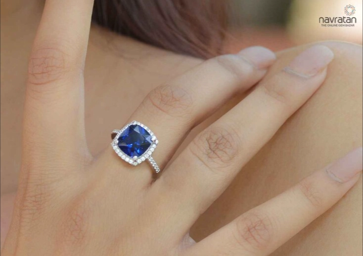 Who Should Wear Sapphire? A Guide to Birthstones, Zodiac & Healing