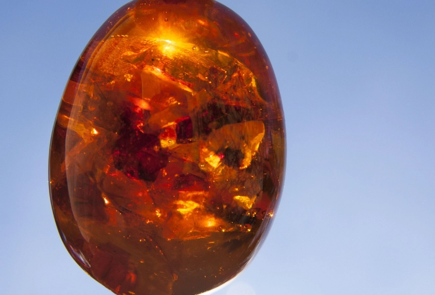 amber color meaning