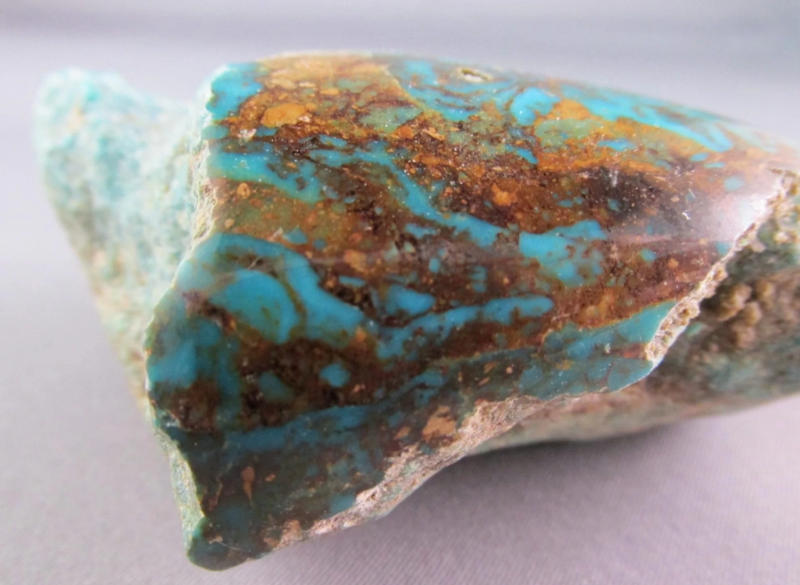 Turquoise colour