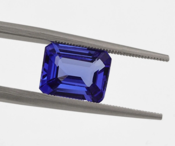 tanzanite vs sapphire