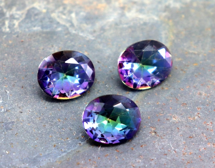 alexandrite color change