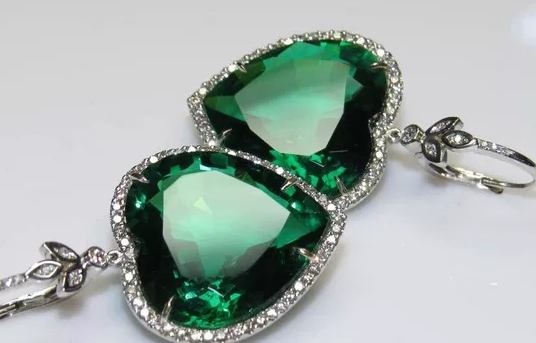 who should avoid tourmaline